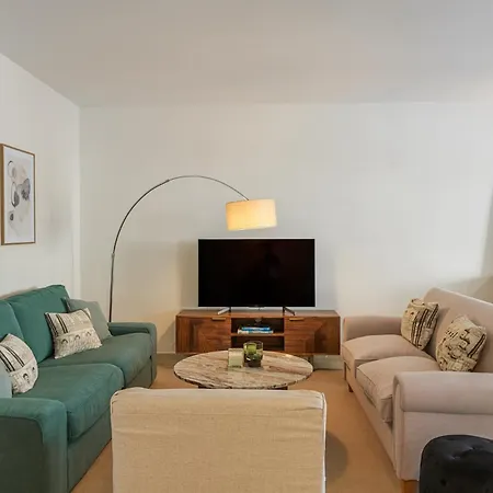 Lovely First Line With Seaviews Rdr452