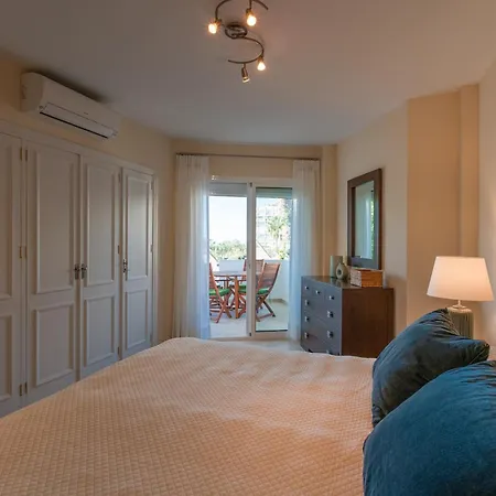 Lovely First Line With Seaviews Rdr452 Marbellac